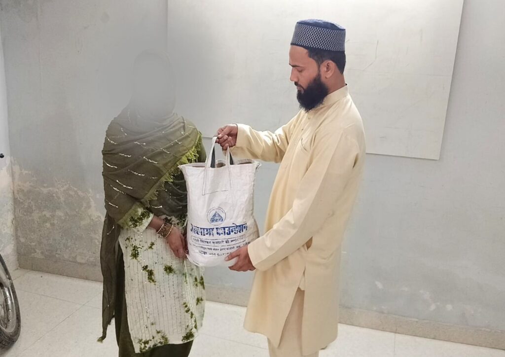 Ration distribution NGO India, Madrasa education support NGO, Muslim NGO for ration distribution, Free monthly ration for poor families, Non-profit organization helping Muslims, Allama Foundation (3)